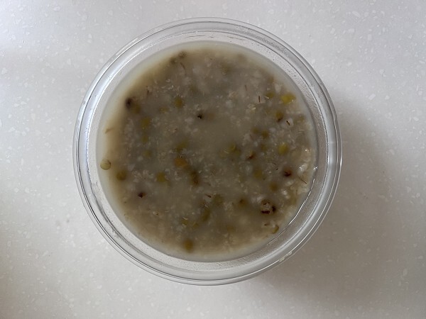 綠豆麥片粥圖片