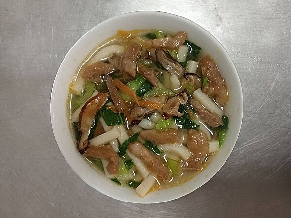 烏龍湯麵圖片