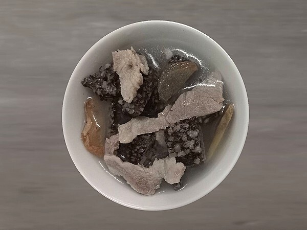 薑絲米血肉片湯圖片